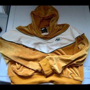 Large newer velvet hoodie. NIKE